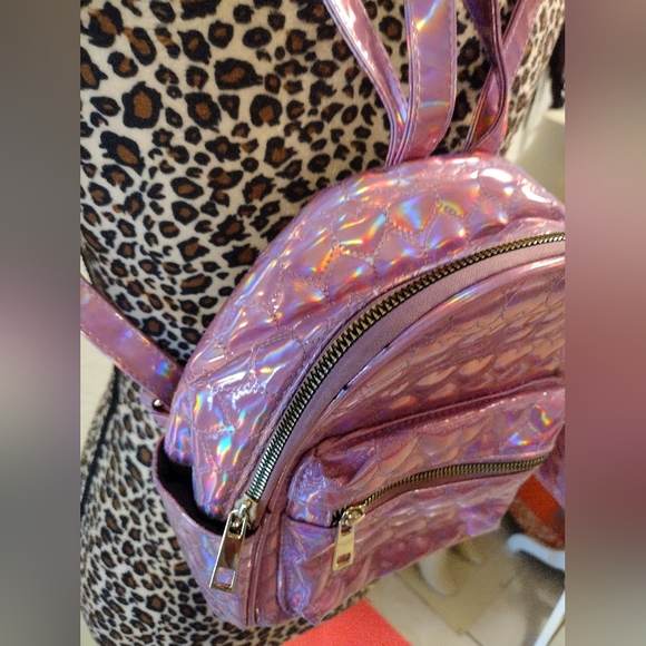 Dolls Kill heart iridescent holographic bookbag - Picture 3 of 4